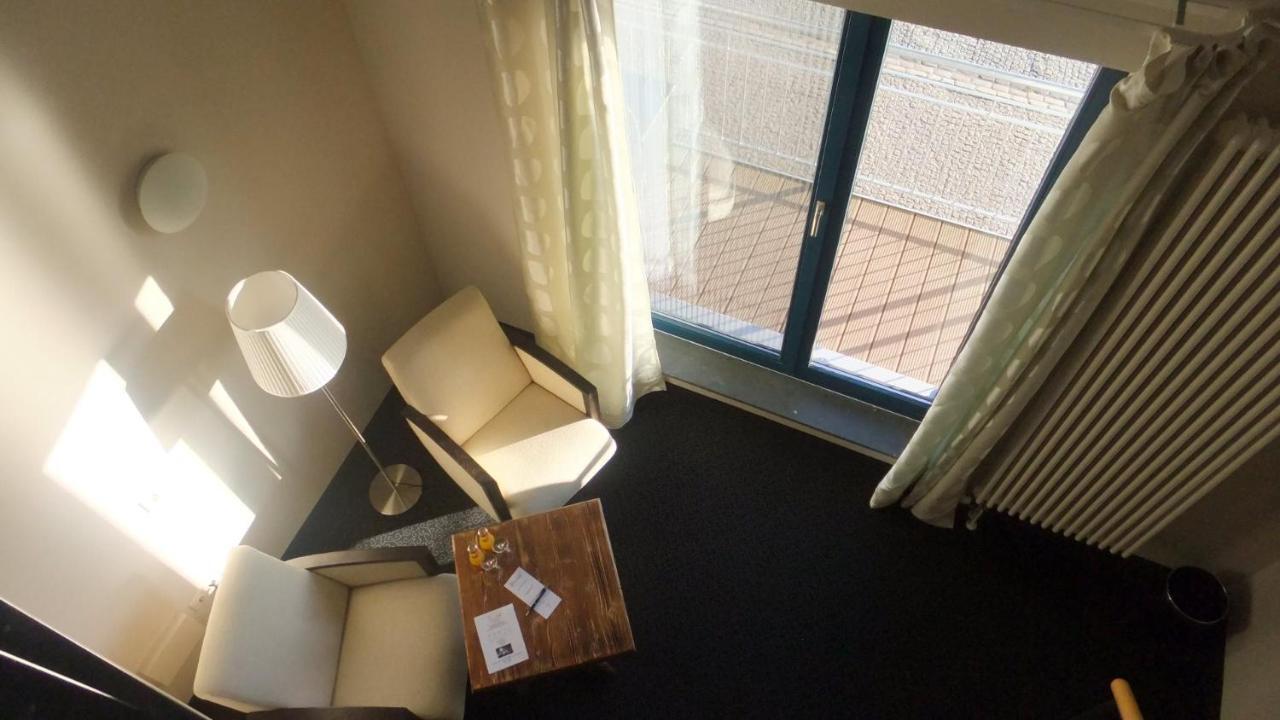 Hotel & Restaurant Utkiek グライフスヴァルト エクステリア 写真